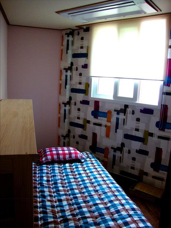 Cube Guest house 2*